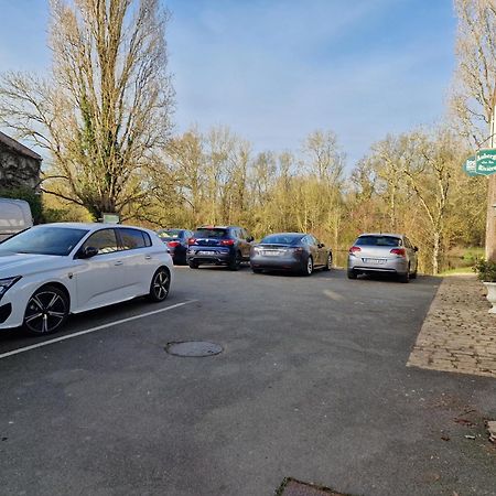 Logis Auberge De La Riviere Les Velluire-sur-Vendee Exteriör bild